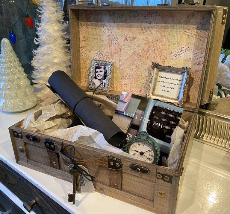 Life story book gift box